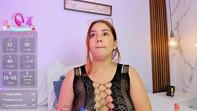 mia_gold_'s Live XXX Chat