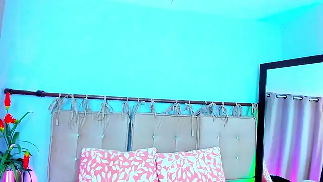 Czat XXX na żywo – shy_siren