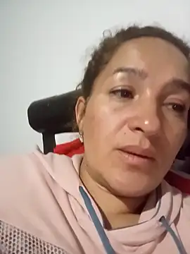 amy-madurataboo's Live XXX Chat