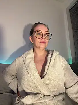 FemDom_RubyKnightXXO 라이브 XXX 채팅