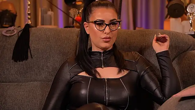 kelly_kent's Live XXX Chat