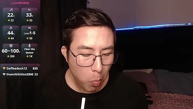 andrewmhilton_: απ ευθείας συνομιλία ΧΧΧ