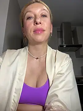 Kittie_Valentine's Live XXX Chat