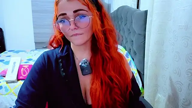 XXX chat uživo modela Alexatexa2929