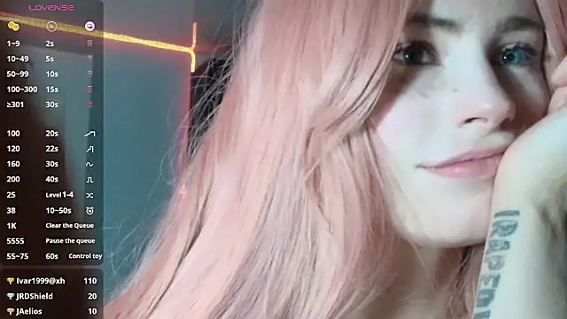 PieraMarch's Live XXX Chat