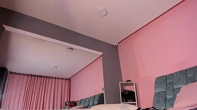 Chatroom XXX en direct de Camila_Russoo