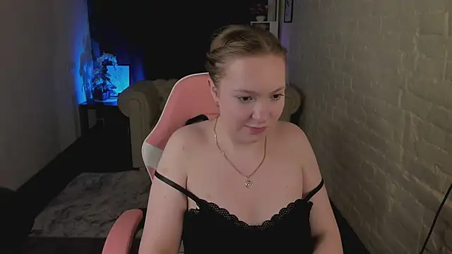 Elizabeth_Walson – Naživo XXX chat