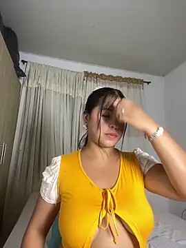 Chatroom XXX en direct de katthyasmitth