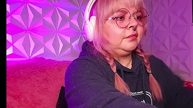 Satyn_doll Chat XXX live