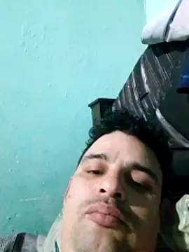 Show modela Hot_p0lla_grande_activo na web-kameri