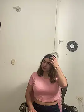 __Emma__11__Lecat_ Chat XXX live