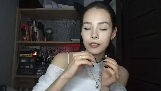 Yuna5343's Live XXX Chat