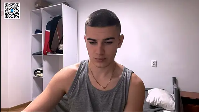 Pokazy przed kamerką – _BarePulse