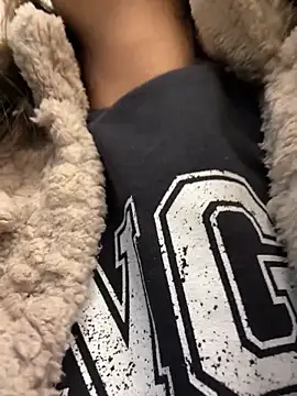 دردشة ChloeeCoxx الجنسية المباشرة