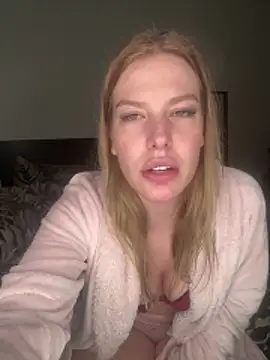 Chatroom XXX en direct de Chloemillerrxx