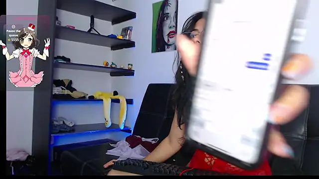 Laramucci's Live XXX Chat