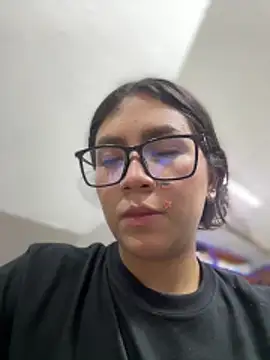 Chat XXX en directo de Mila_Morgan