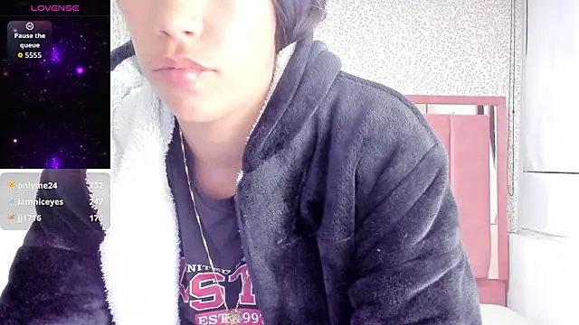 Connie_Bell 现场XXX聊天