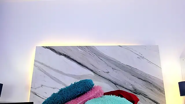 thamiina_'s Live XXX Chat