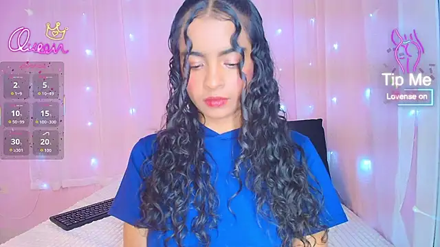 SunnyGilmoree's Live XXX Chat