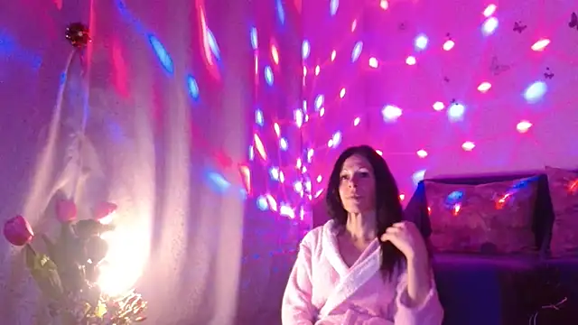 ElysaSun's Live XXX Chat