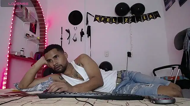 morbo_total69 Live XXX-Chat