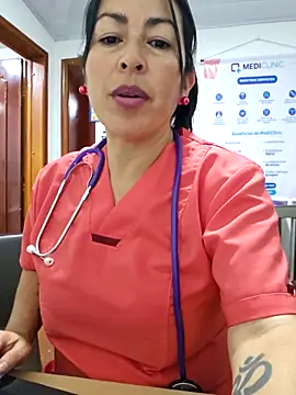 دردشة JustSamantha_ الجنسية المباشرة