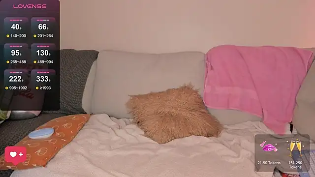 Evie-Luna Live XXX-chat