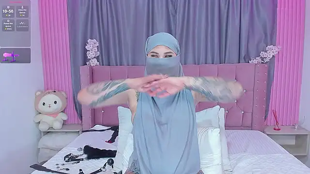 Nayla-Mouna's Live XXX Chat