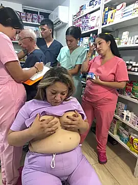 kandalove Adlı Modelin Canlı XXX Sohbeti