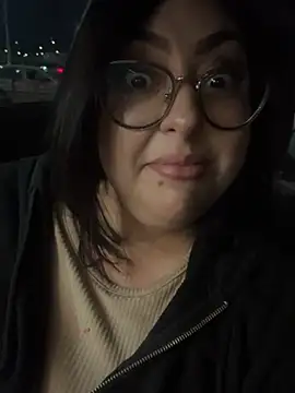 MileyGia 라이브 XXX 채팅