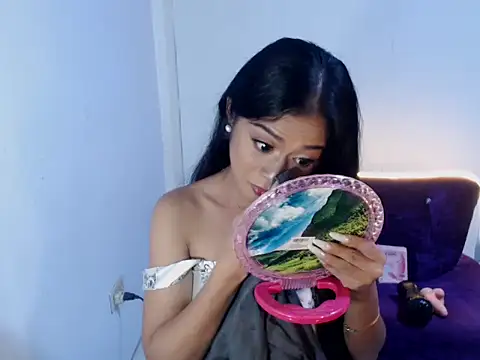 SerenityFoxx Chat XXX live