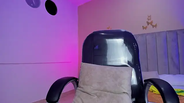 Chat XXX ao vivo de Nascary_Fox