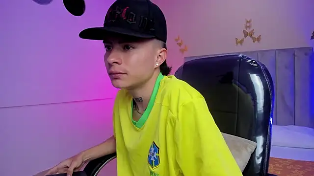 Nascary_Fox লাইভ XXX চ্যাট