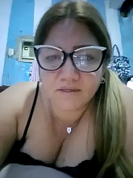 XXX chat uživo modela Carlotaazul