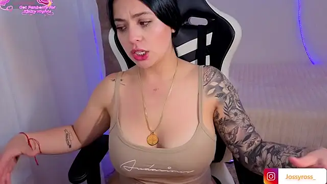 Victoryyy_ Chat XXX in diretta