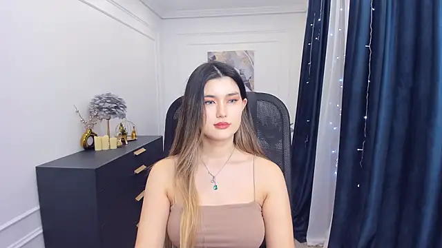 AnneTLi's Live XXX Chat