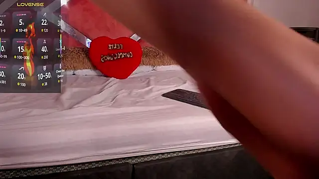 Czat XXX na żywo – Lily_Queen30