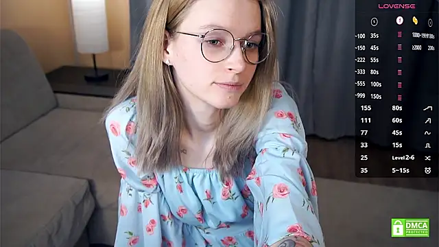 แชท XXX สดของ ToyaPletz