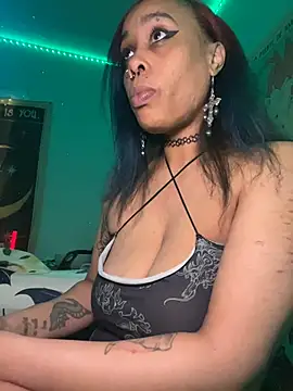 loveluna8's Webcam Show