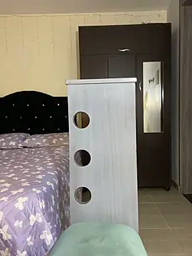 _diamondpamela: онлайн-секс-чат