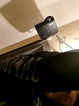 Chat +18 de Erimyka ao vivo