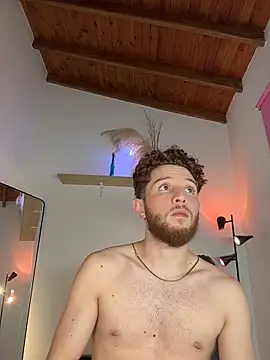 Juan_Castano Live XXX-Chat