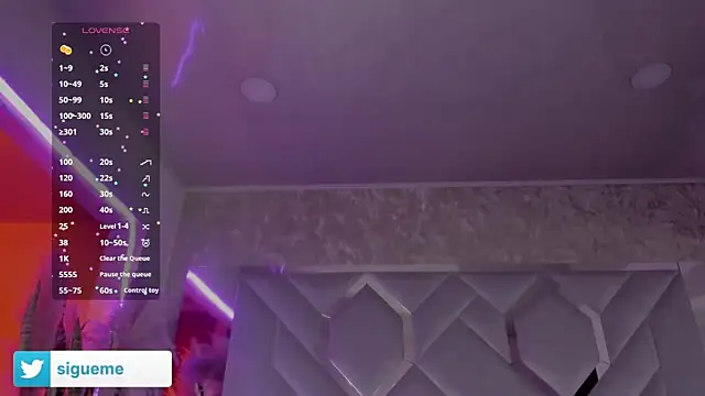 Sara_Foxx1's Live XXX Chat