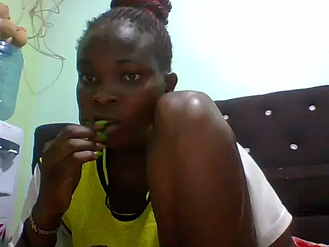 Онлайн чат XXX sexxyqueenn22