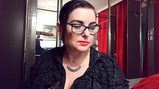 LadyMaxime511's Live XXX Chat