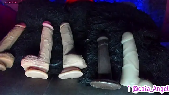 Cata-angel: онлайн-секс-чат