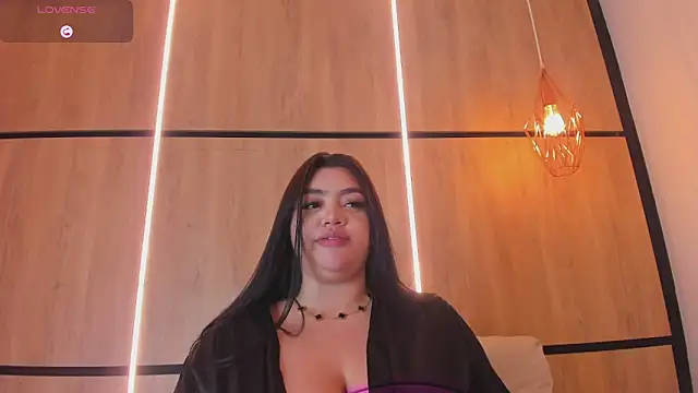 ashlyn_parker's Live XXX Chat