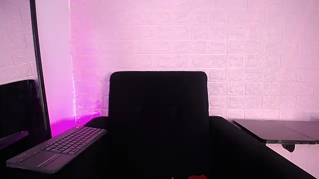 Nathaly_Rose1126 Live XXX Chat