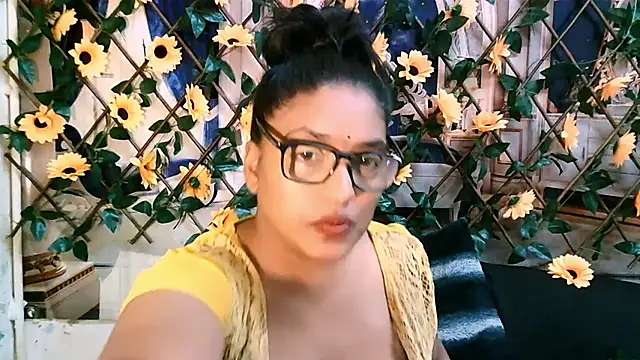 IndiaBlackPanther's Live XXX Chat